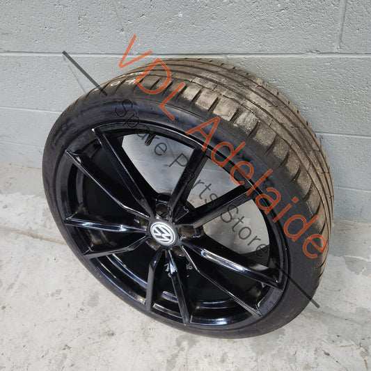 5G0601025AJAX1 5G0601025AJ   VW Golf 19in Pretoria style alloy wheel Straight & free of cracks 19x8.5 ET 45 #03