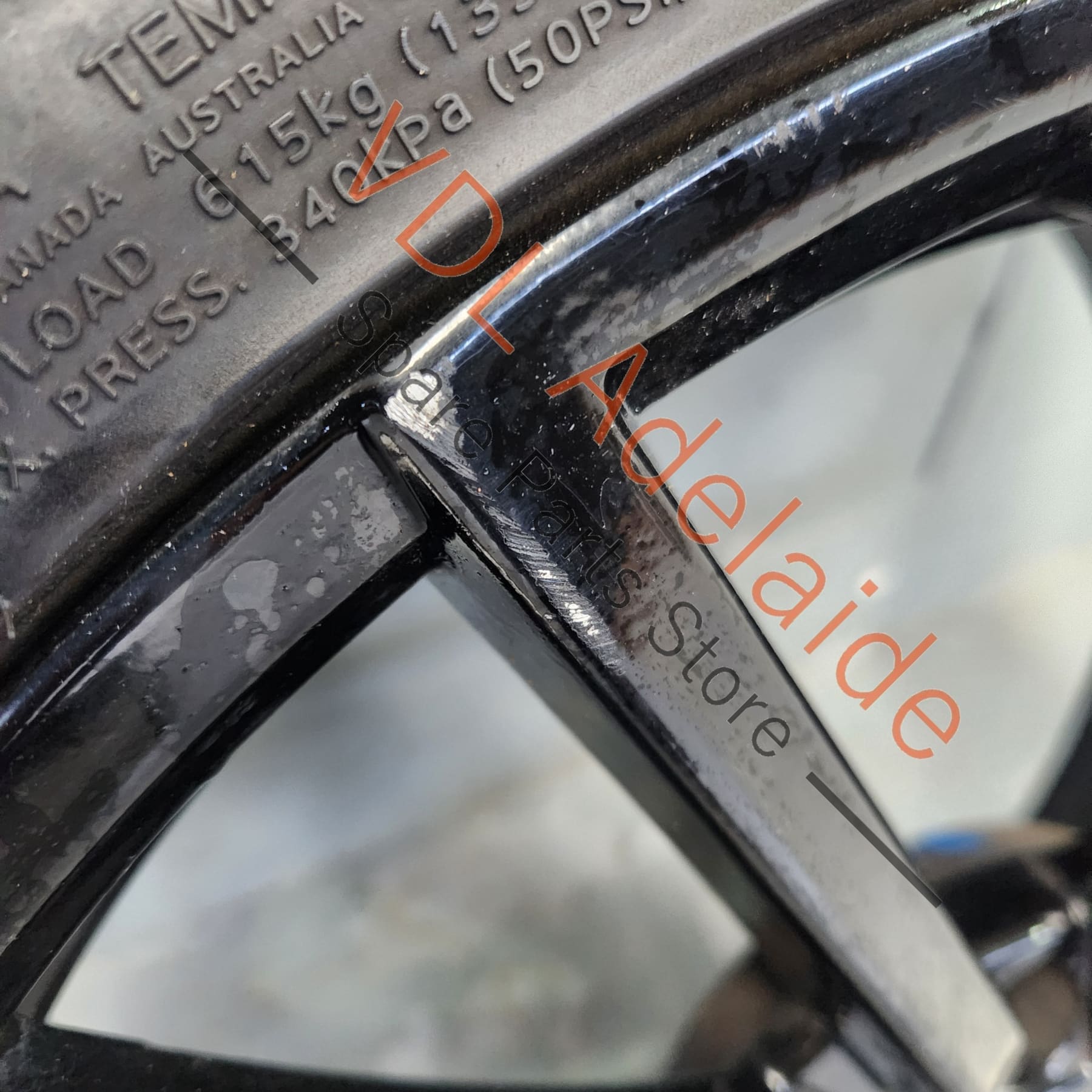 5G0601025AJAX1 5G0601025AJ   VW Golf 19in Pretoria style alloy wheel Straight & free of cracks 19x8.5 ET 45 #03