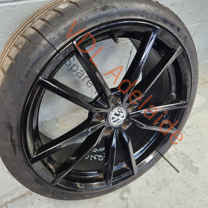 5G0601025AJAX1 5G0601025AJ   VW Golf 19in Pretoria style alloy wheel Straight & free of cracks 19x8.5 ET 45 #03