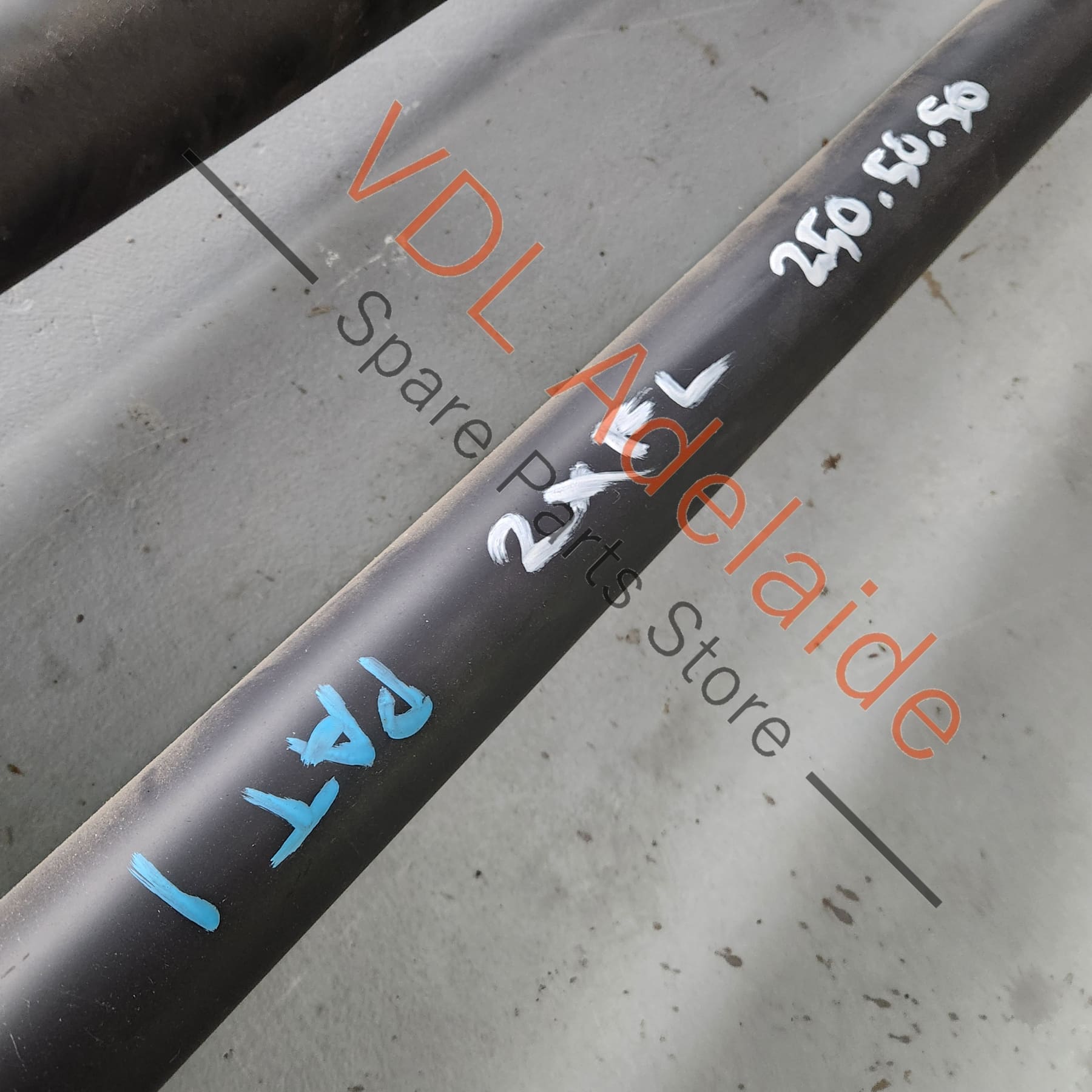 3C0521101AH    VW Passat B6 R36 Cardan Propeller Tail Shaft 3C0521101AH