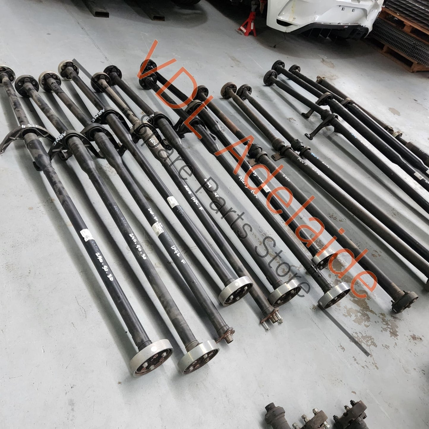 3Q0521101AL    VW Passat B8 Cardan Propeller Tail Shaft 3Q0521101AL