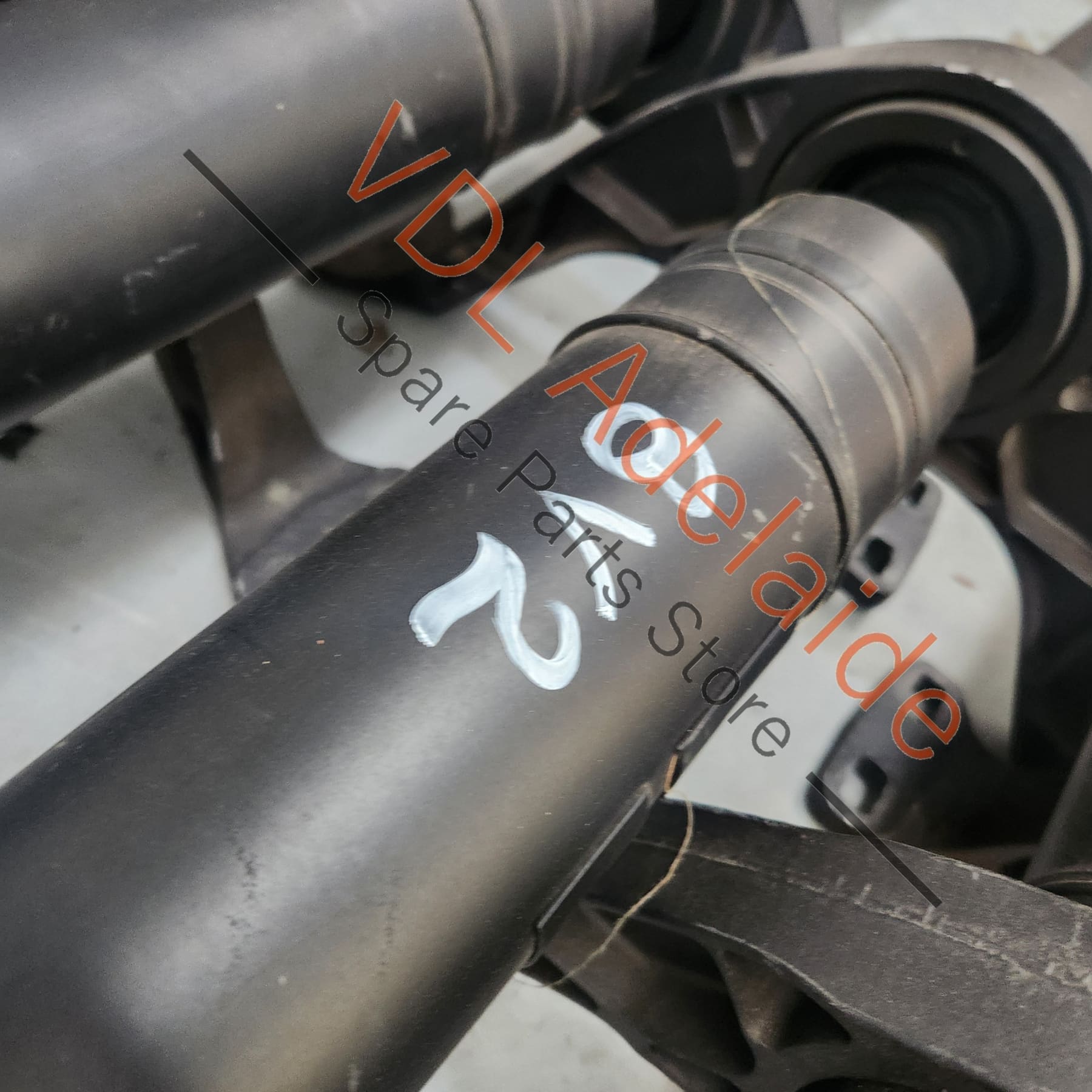 5Q0521101BJ 5Q0521101AJ   Audi RS3 S3 A3 8V Cardan Propeller Tail Shaft 5Q0521101BJ 5Q0521101AJ