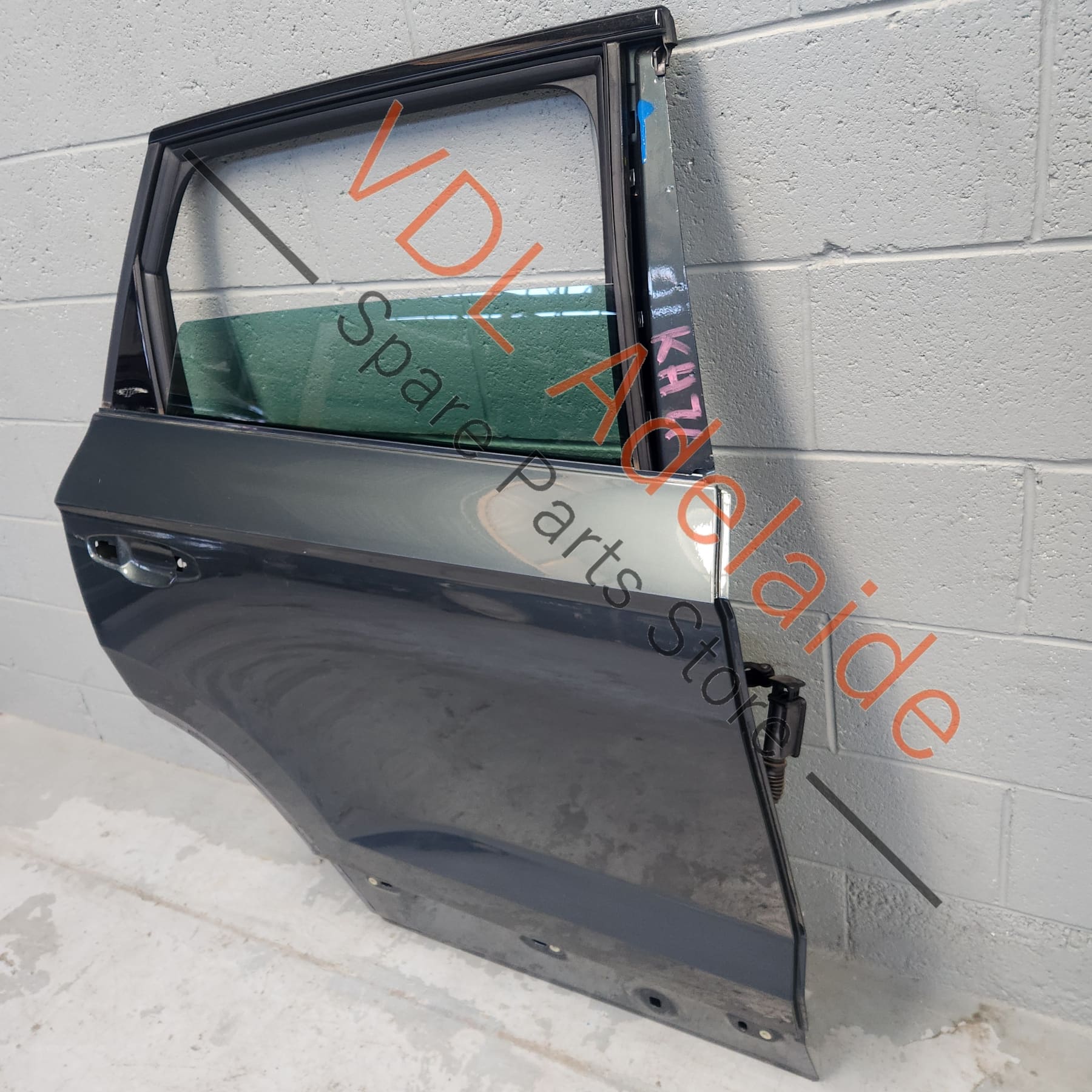 575833052J  Cupra Ateca Rear Right Door Shell w Glass 9S / X6T Camouflage Green Metallic 575833052J