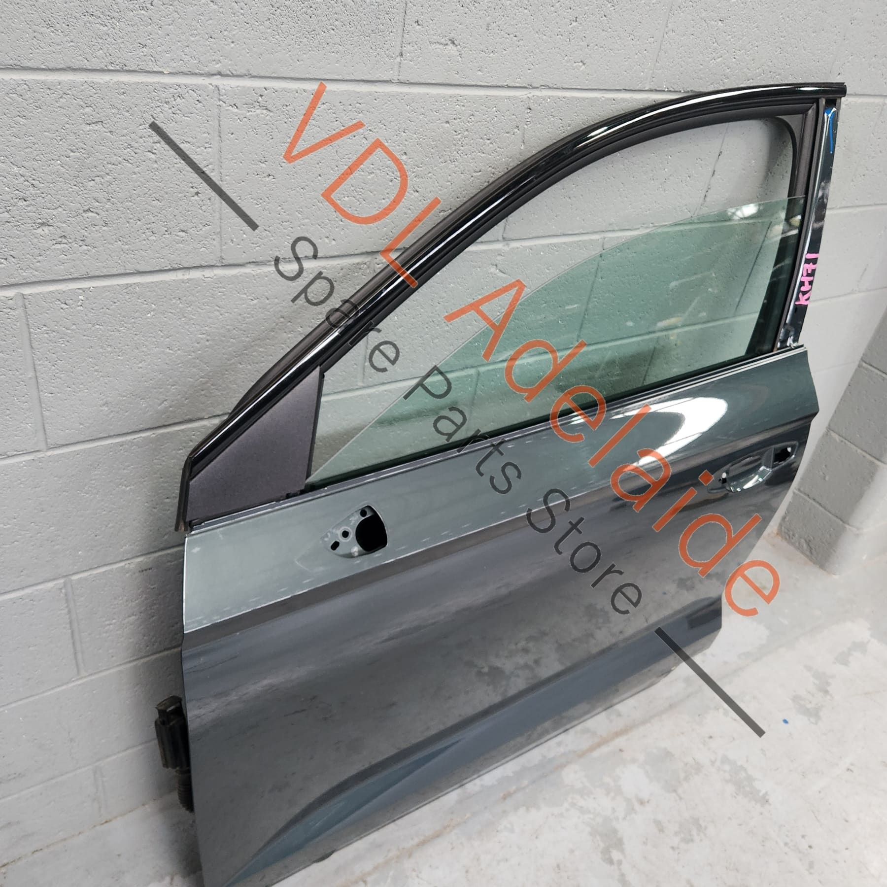 575831051E  Cupra Ateca Front Left Door Shell w Glass 9S / X6T Camouflage Green Metallic 575831051E