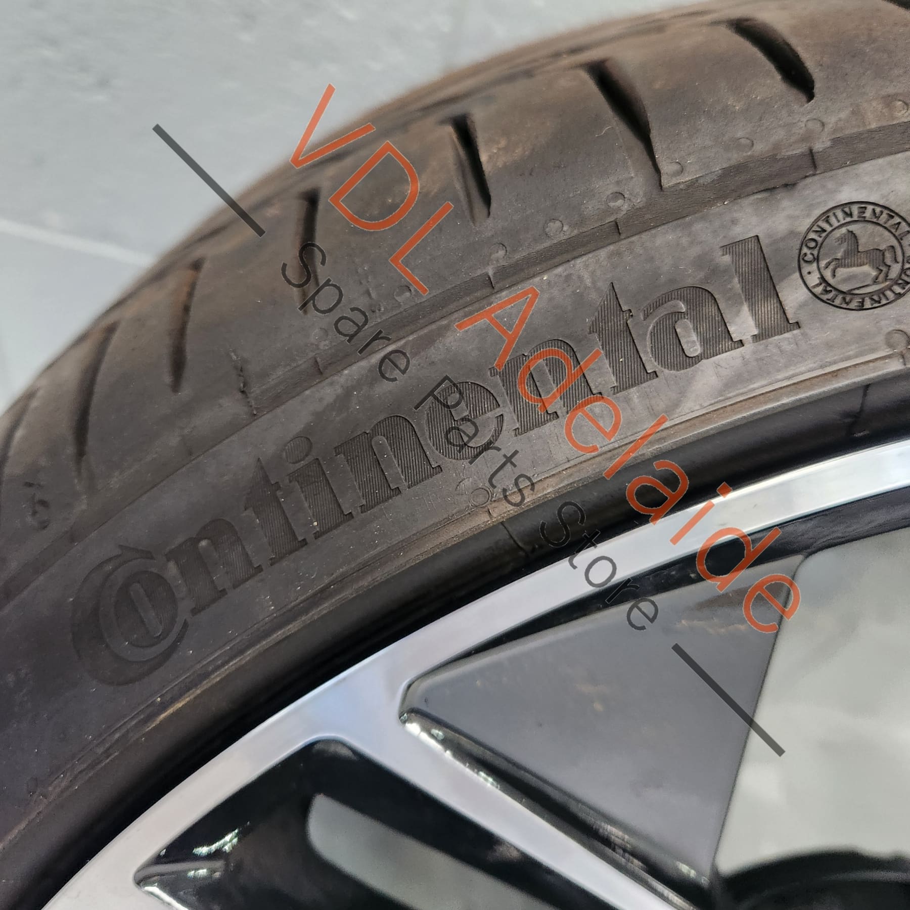 8W0601025EQ    Genuine Audi S5 B9 F5 Sport Alloy Wheel 20x9 ET34 Diamond cut 8W0601025EQ #02