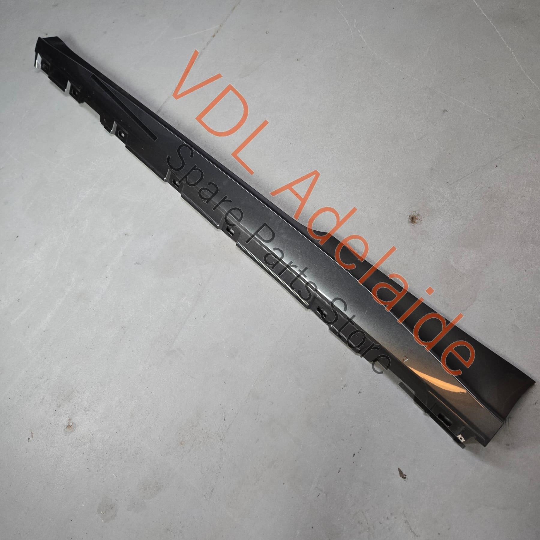 8W6853859E 8W6853855FGRU   Audi S5 F5 B9 Left Side Sill Trim Sideskirt Skirt Rocker Moulding 8W6853855F GRU Daytona Grey Pearl LZ7S/6Y/Z7S