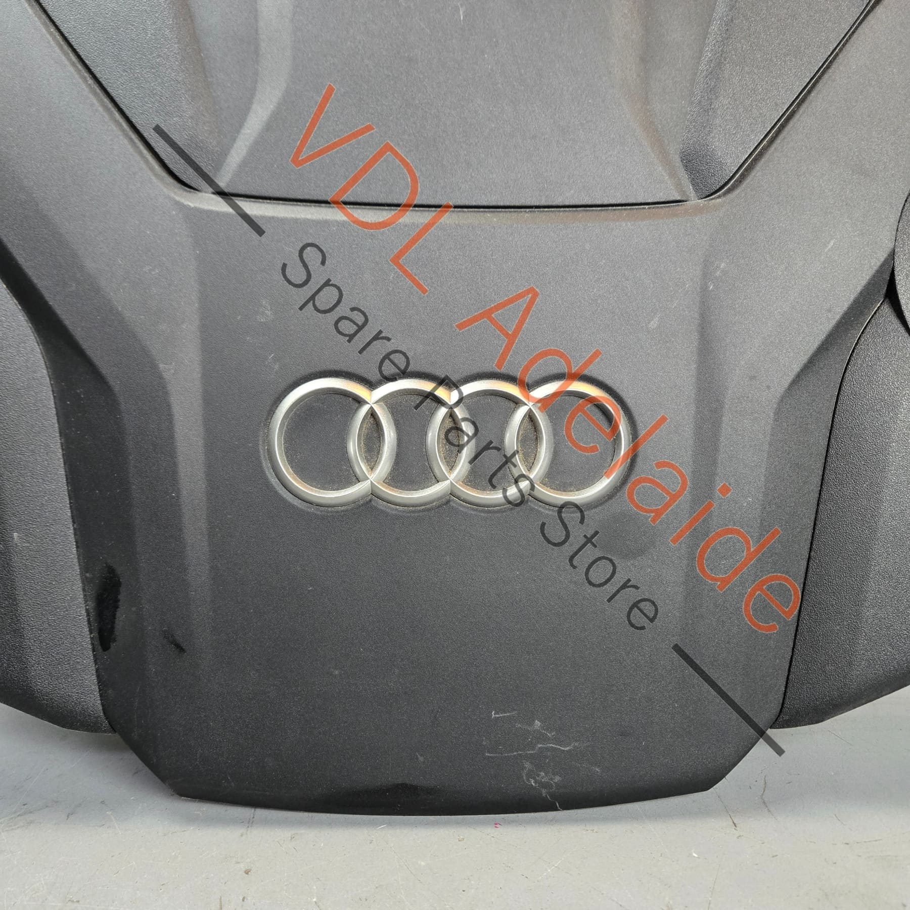 06M103925AL    Audi S4 S5 SQ5 3.0 V6 Engine Cover Trim 06M103925AL
