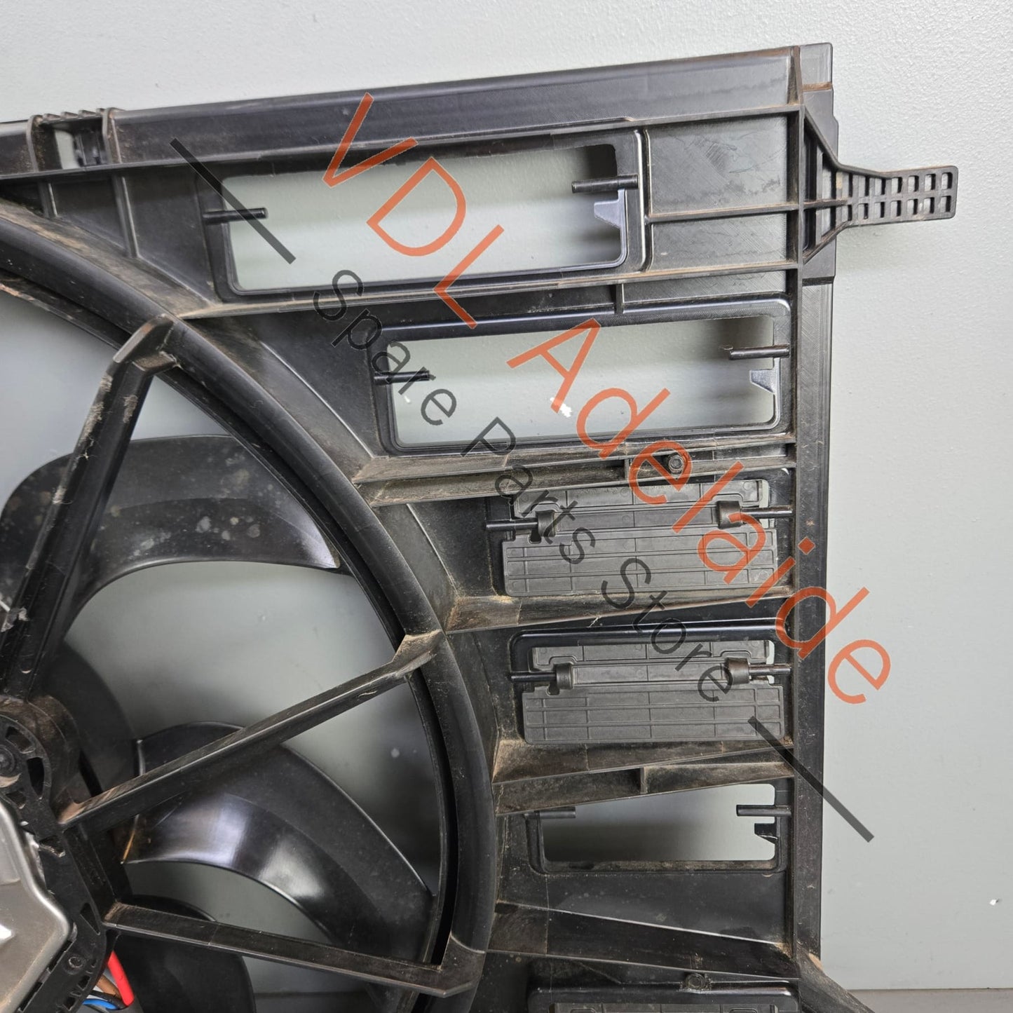 8W0959455T 8W0121207B   Audi S5 B9 F5 Radiator Fan 8W095945T 8W0121207B 600W 490mm