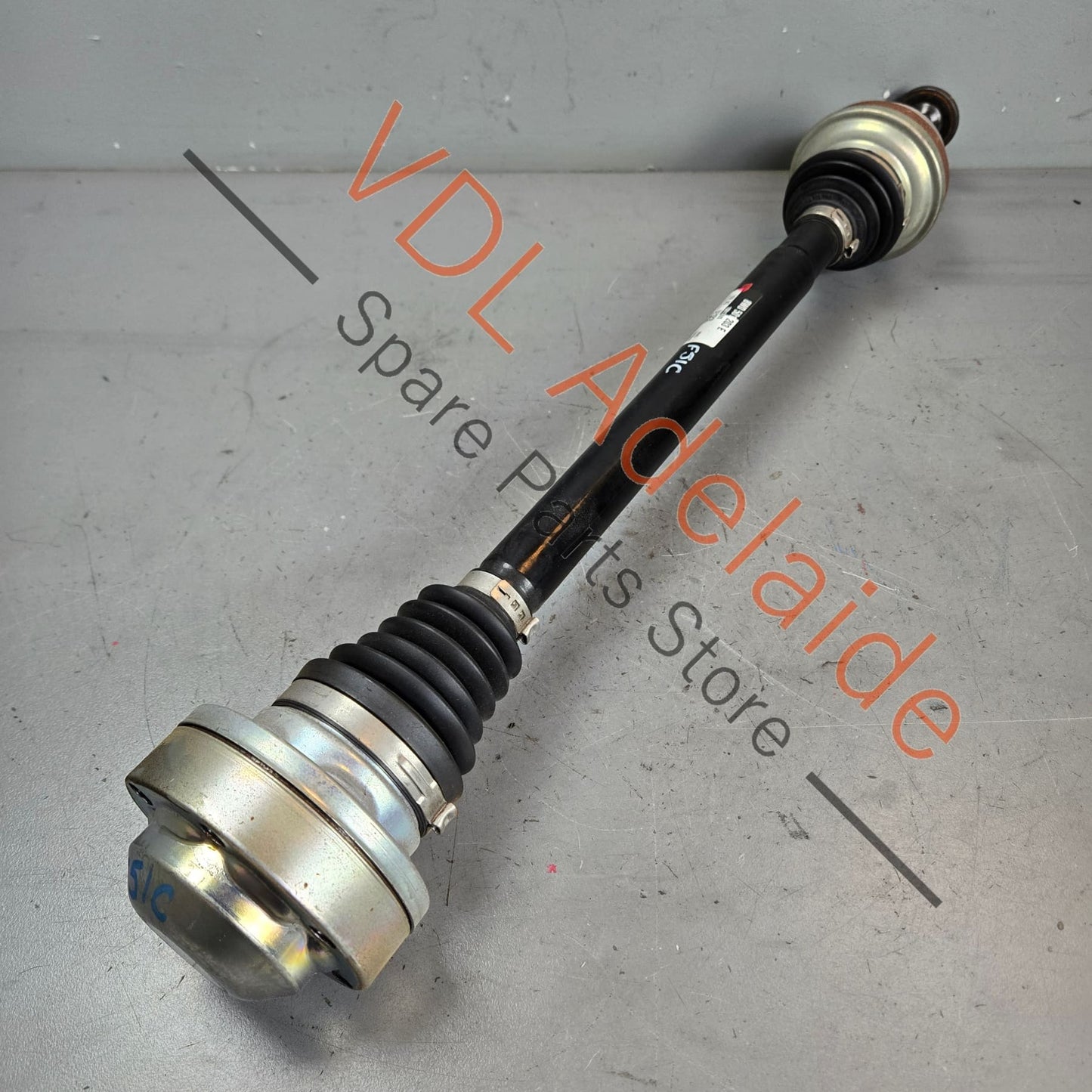 8W0501203E    Audi A5 S5 RS5 B9 F5 A4 S4 RS4 Quattro Rear Axle Driveshaft CV 8W0501203E