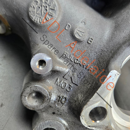 8W0505432Q 8W0505460D   Audi A4 A5 RS5 RS4 Rear Right Wheel Hub Knuckle Bearing Housing 8W0505432Q 8W0505460D