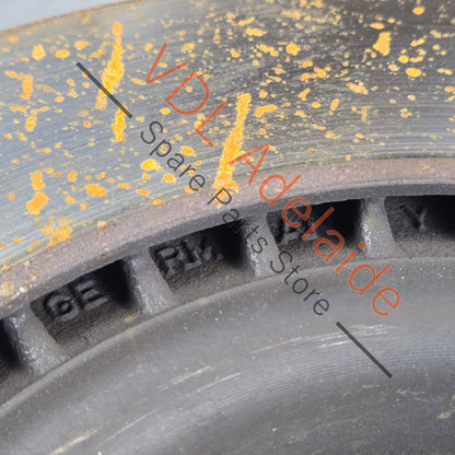 8W0615601K    Audi S5 S4 B9 Rear Brake Disc Rotor Set 330x22mm 8W0615601K 80% remaining life