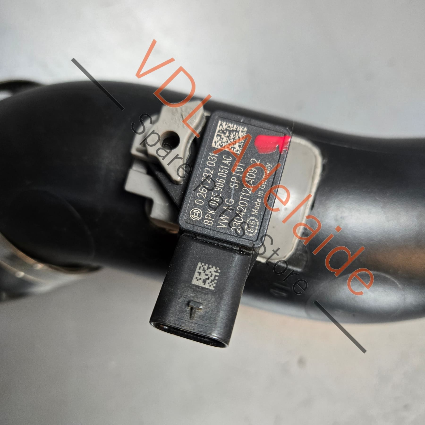 8W0145673AQ 06E906051AC   Audi S4 S5 B9 F5 Intercooler Pressure Pipe Left Side 8W0145673AQ 06E906051AC