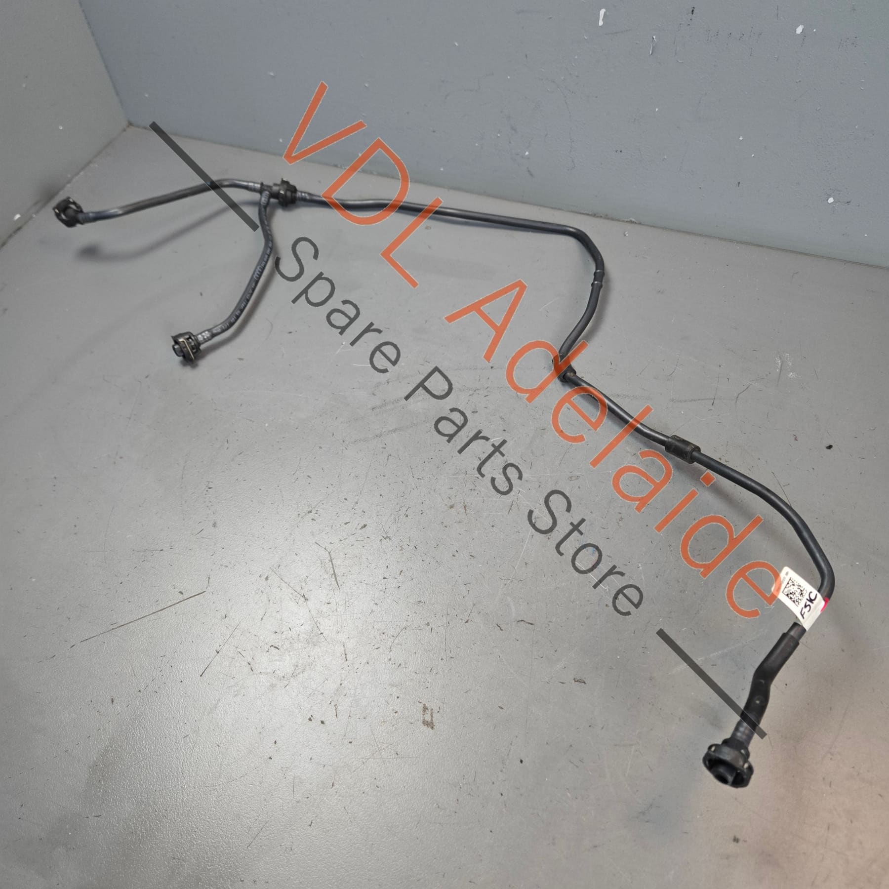 8W0121081ER    Audi S4 S5 Coolant Bleeder Pipe Hose 8W0121081ER