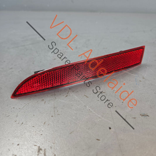 8W0945105AC    Audi A4 S4 RS4 A5 S5 RS5 B9 Left Outer Rear Bumper Reflector 8W0945105AC