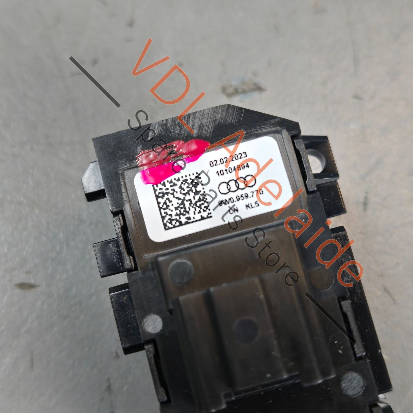 8W0959770    Audi RS5 F5 B9 Switch for Memory Seat Right Side 8W0959770 5PR