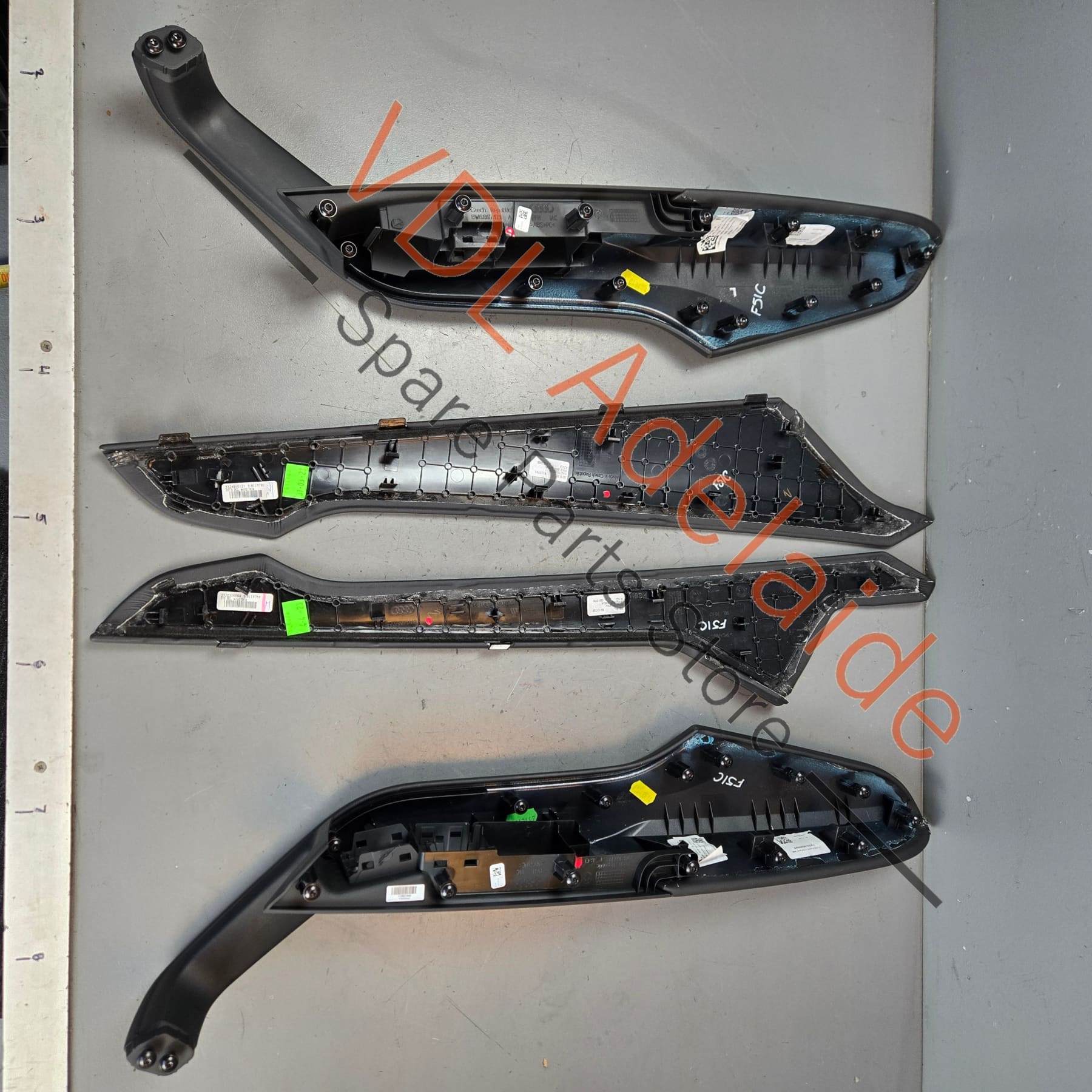 8W2863305AKND 8W6867173AKND 8W2863306AKND 8W6867174AKND Audi A5 S5 RS5 Coupe Black Leather Upgrade White Stitch Centre Console and Door Handle Arm Rest Trim Set 8W2863305A KND 8W6867173A KND