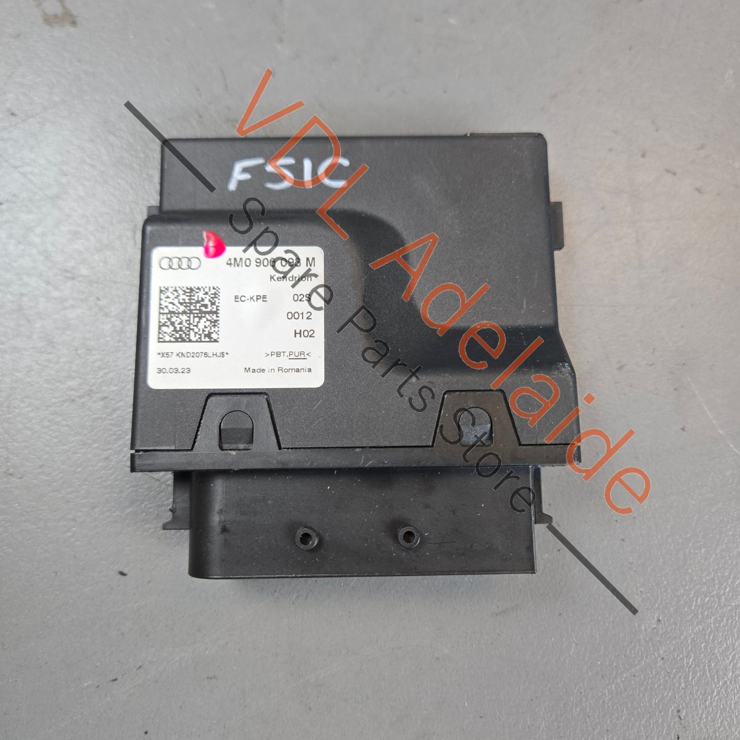 4M0906093M    Audi S4 S5 B5 F5 Fuel Pump Control Module Relay 4M0906093M