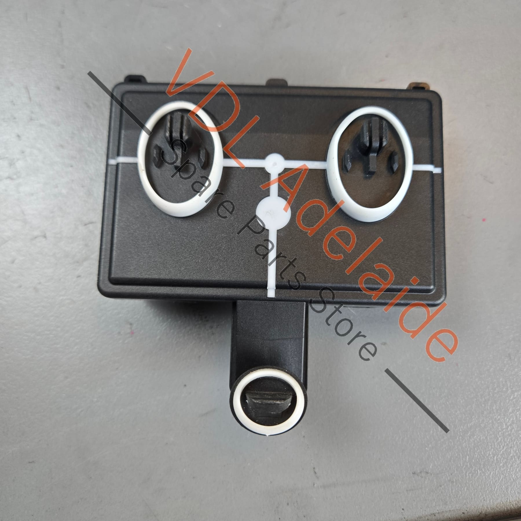 4M0959792N    Audi A4 A5 Front Passenger Door Control Module Unit 4M0959792N