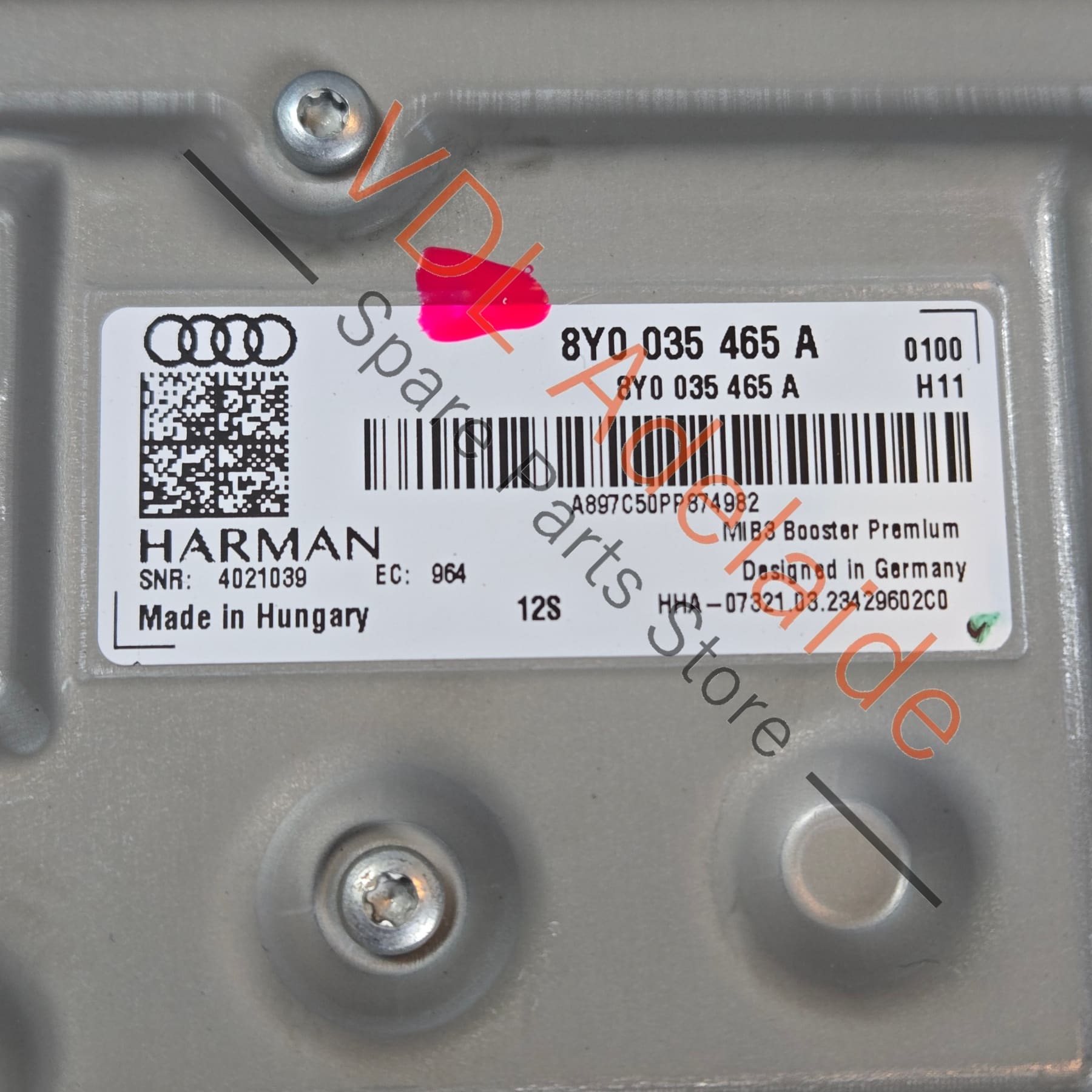 8Y0035465A    Audi Amplifier 8Y0035465A MIB3 Booster Premium