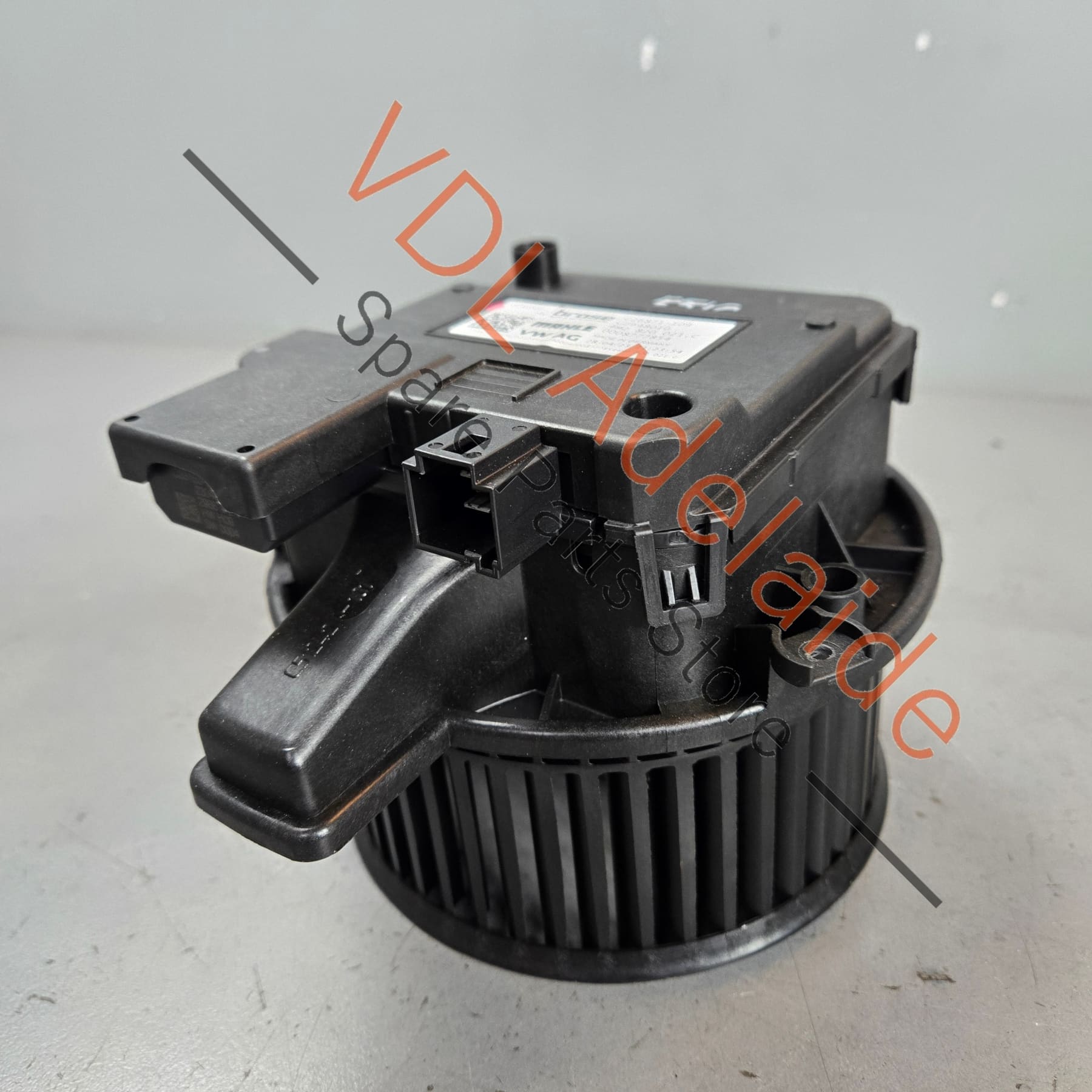 4M2820021C 4M2820021   Audi A4 S4 B9 A5 Q5 Q7 AC Blower Motor Fan for Dashboard for RHD 4M2820021C