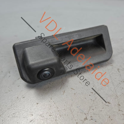 8W8827566A    Audi Q3 A5 Boot Trunk Open Button with Camera 8W8827566A