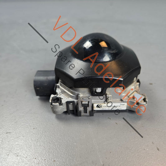 8W0907561J    Audi A4 A5 S5 RS4 RS5 F5 B9 Front Right Side Distance Control Radar for Cruise Control Master 8W0907561J