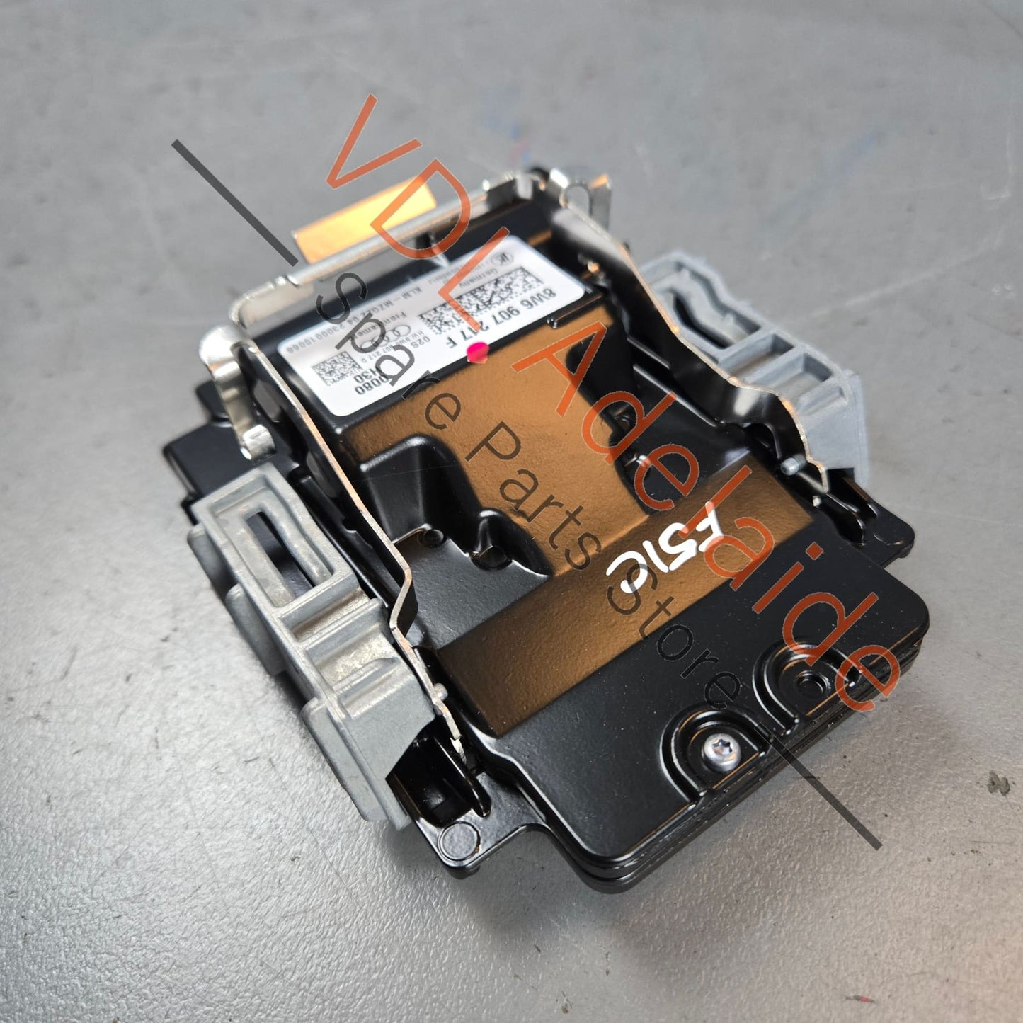 8W6907217F    Audi A4 A5 B9 F5 Front Windscreen Camera for Driver Assistance 8W6907217F