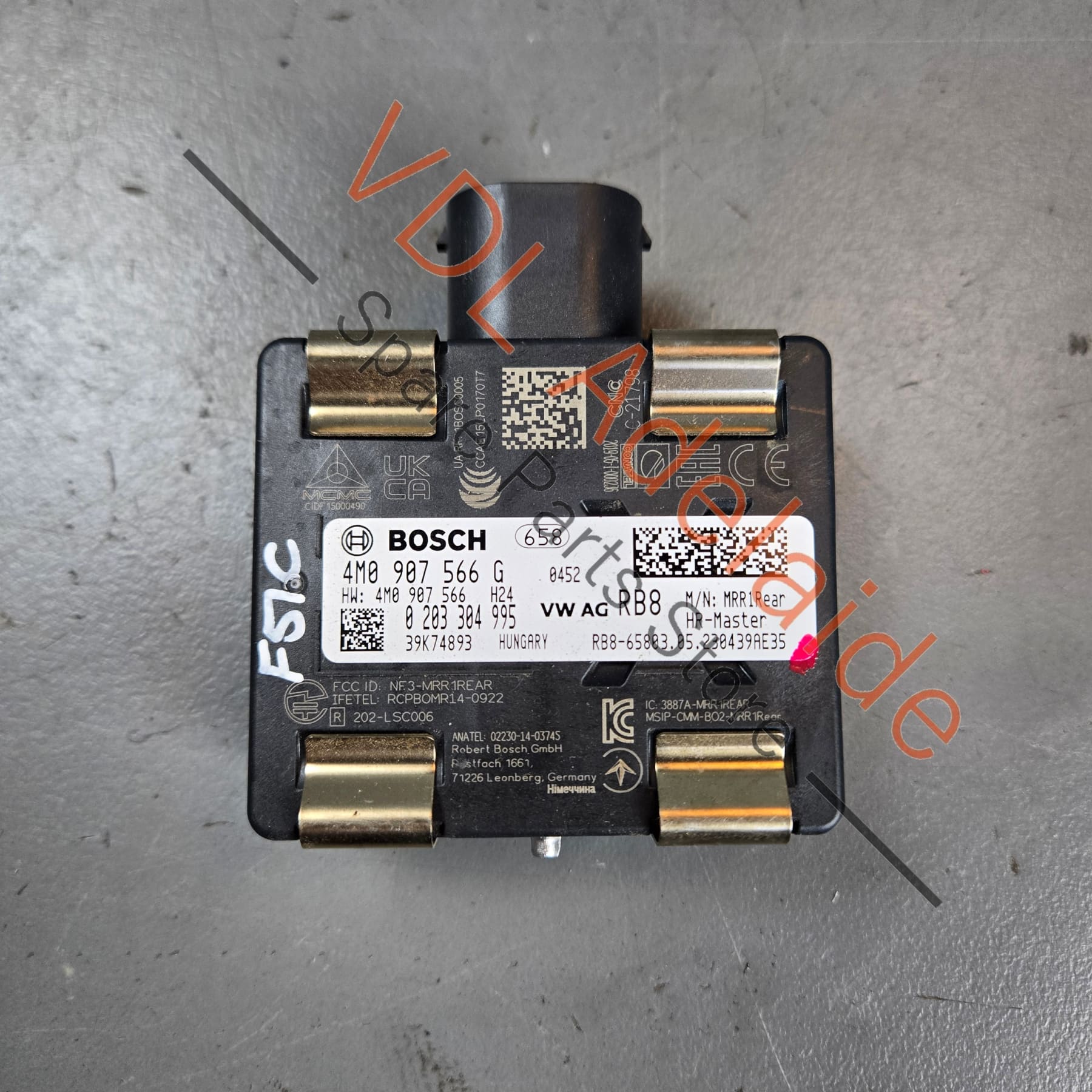 4M0907566G    Audi A5 S5 RS5 B9 Rear Blind Spot Radar Sensor Lane Assist Master Right 4M0907566G