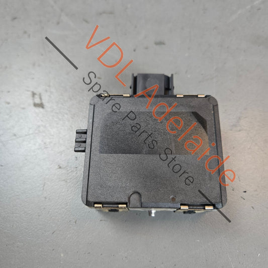 4M0907590G    Audi A5 S5 RS5 B9 Rear Blind Spot Radar Sensor Lane Assist Slave Left 4M0907590G
