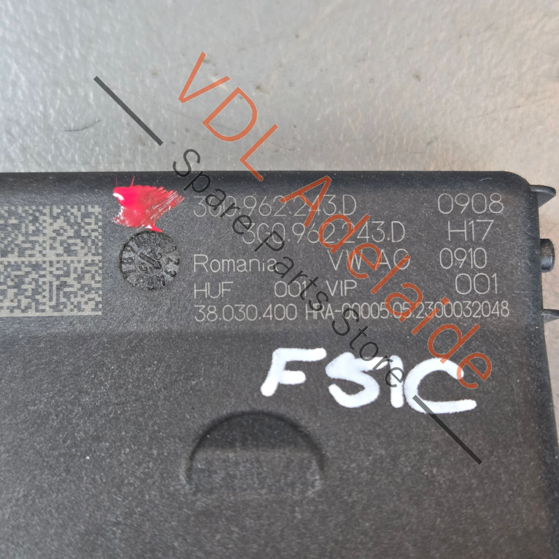3G0962243D    Audi A5 S5 RS5 Rear Bumper Auto Boot Hatch Opening Module with Sensor 3G096243D