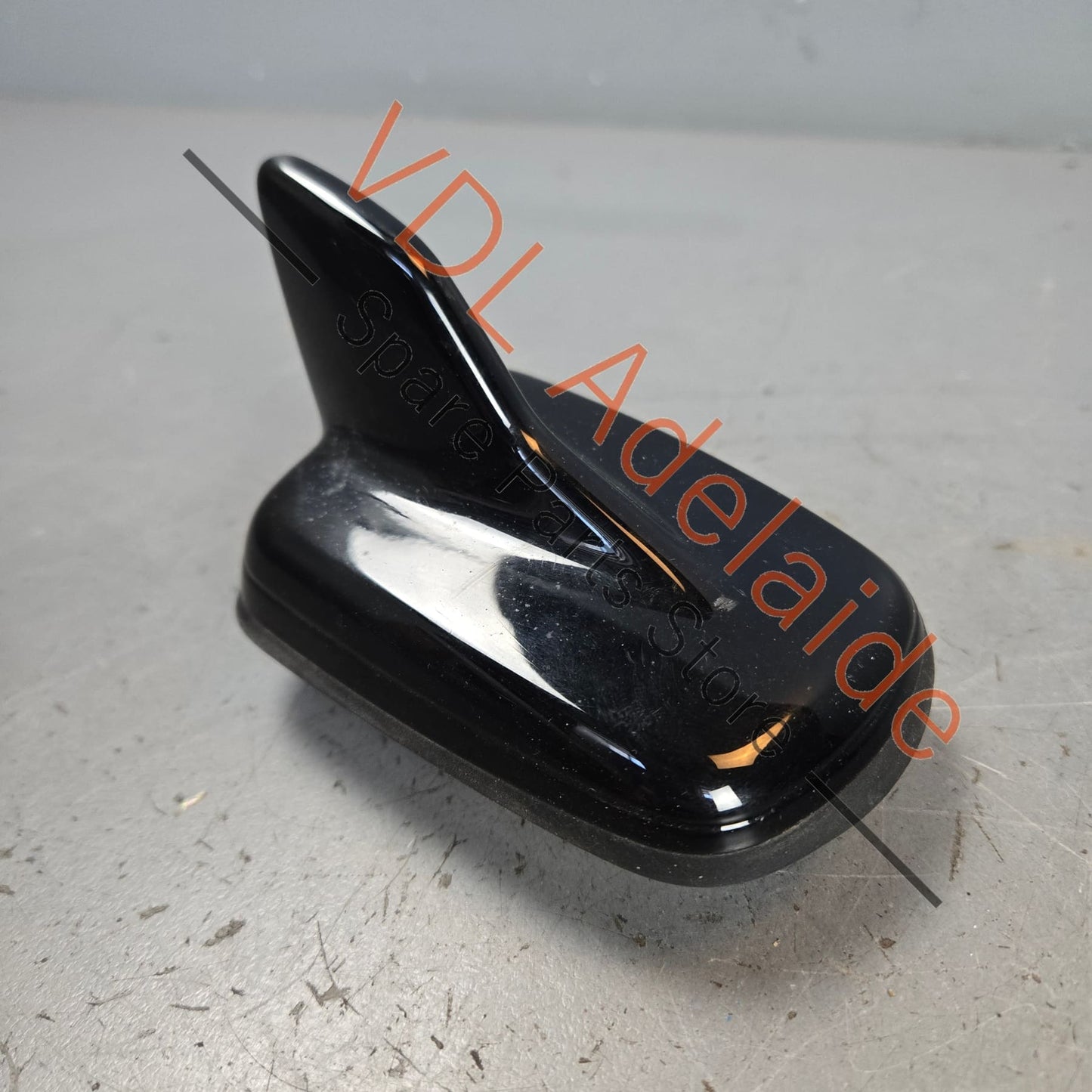 4M0035503N 4M0035503AH   Audi A5 S5 RS5 Roof Combination Antenna Aerial Shark Fin 4M0035503N 4M0035503AH