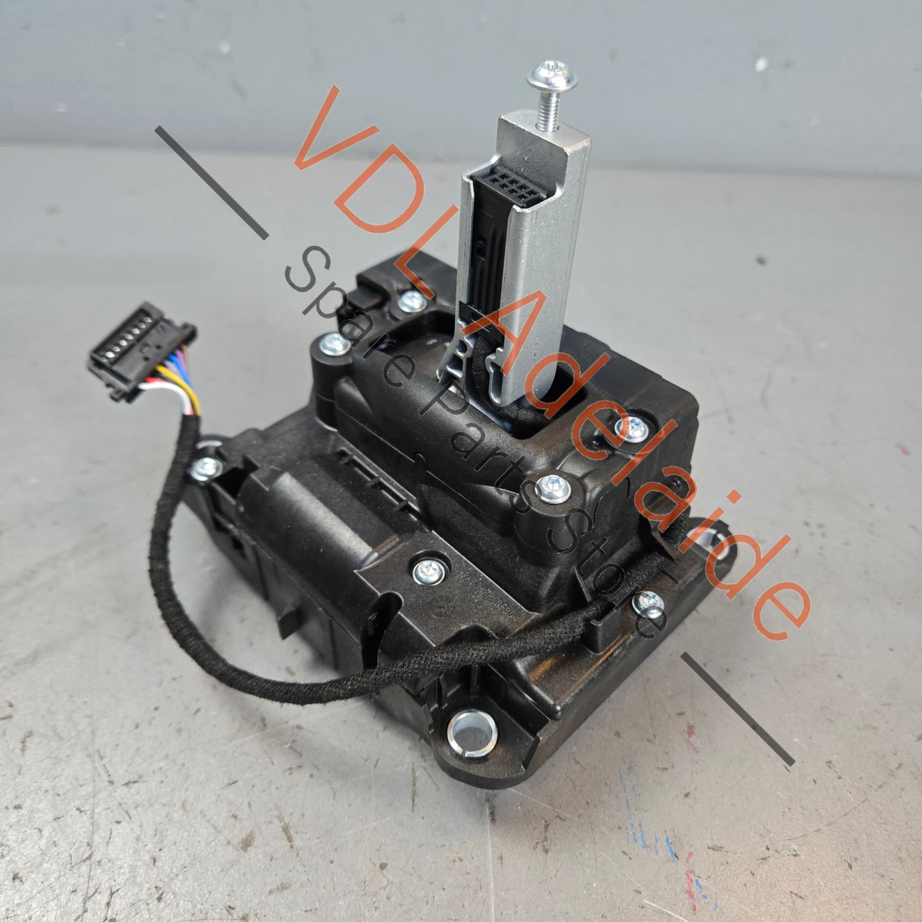 8W2713041P    Audi A4 S4 RS4 A5 S5 RS5 B9 RHD Gear Shifter Selector Mechanism 8W2713041P
