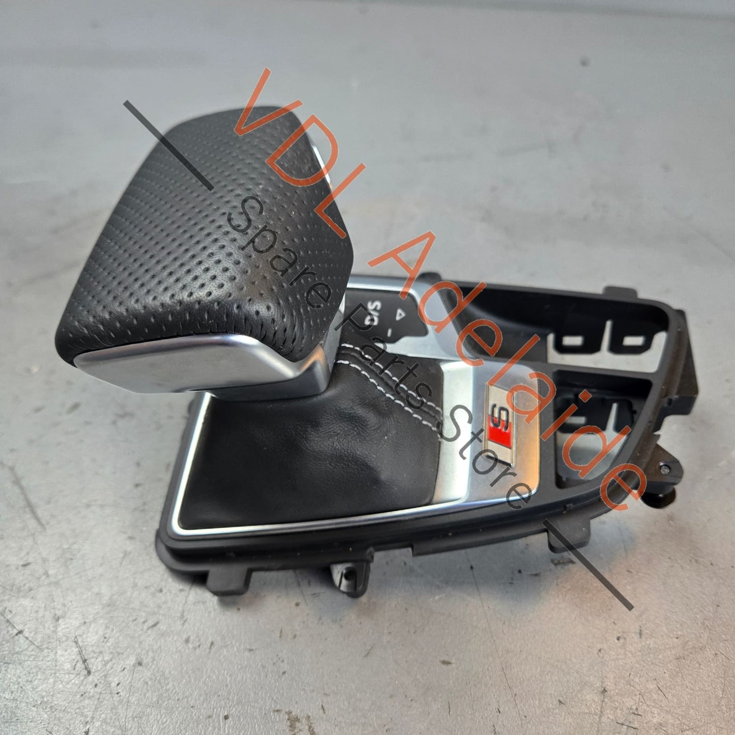 4M2713139G59V 8W2713041P   Audi S4 S5 Sport Gear Shifter Lever Handle 8W2713041P 4M2713139G 59V