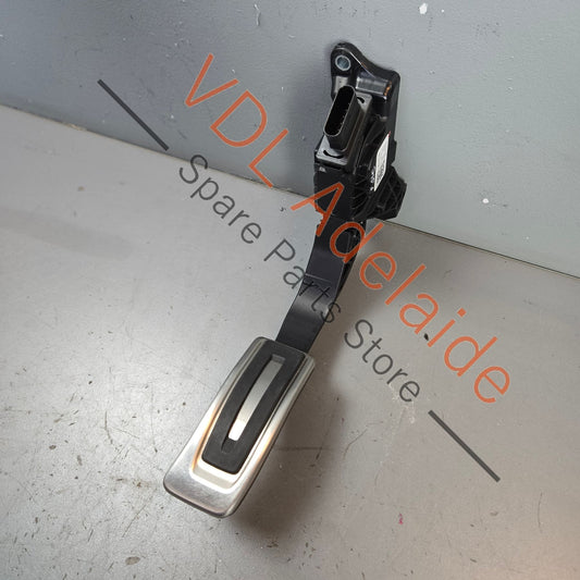 8W1723523A    Audi A4 A5 S4 S5 RS4 RS5 B9 Accelerator Pedal Throttle for RHD models 8W1723523A