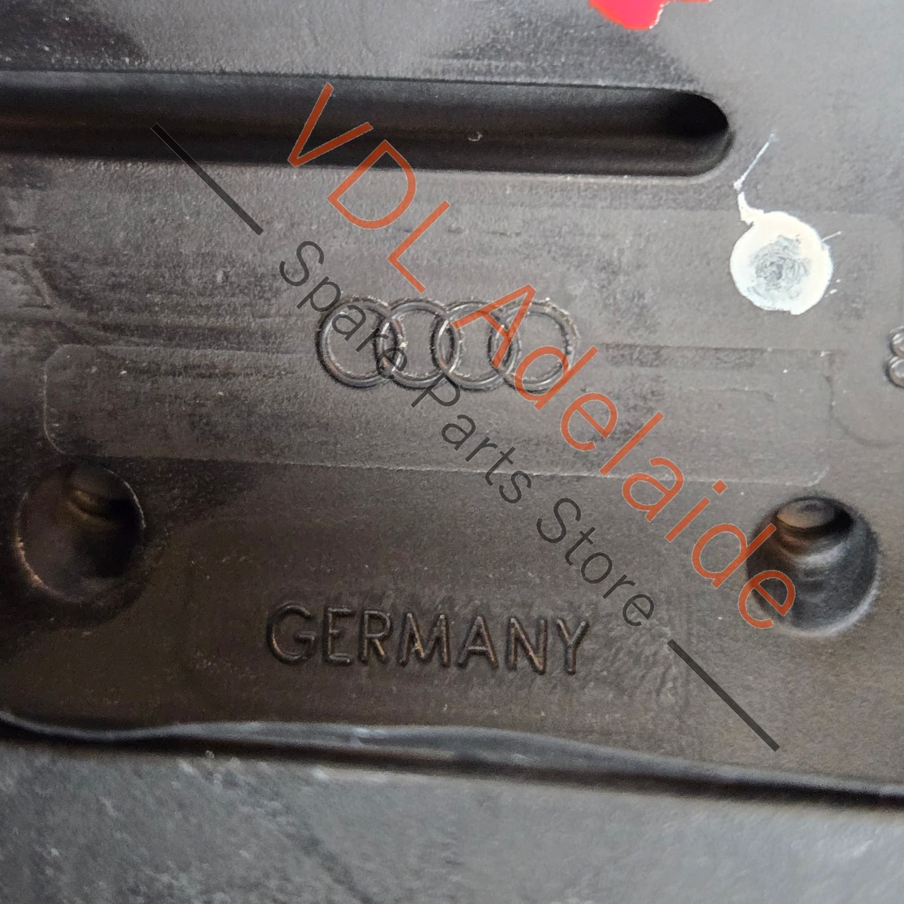 8W2723173    Audi Sport Brake Pedal Cover Rubber 8W2723173 Under 4500km