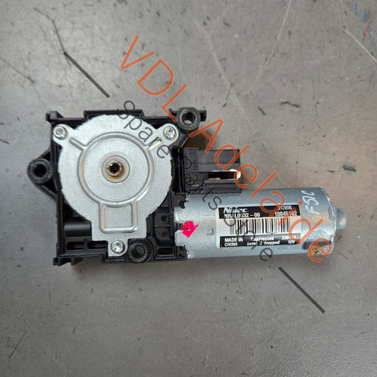 4M0959591B    Audi RS5 F5 B9 Sliding Roof Sunroof Motor 4M0959591B