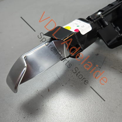 8W6857760    Audi A5 F5 Coupe Right Front Seatbelt Ready Assistant Motor 8W6857760 3Q7