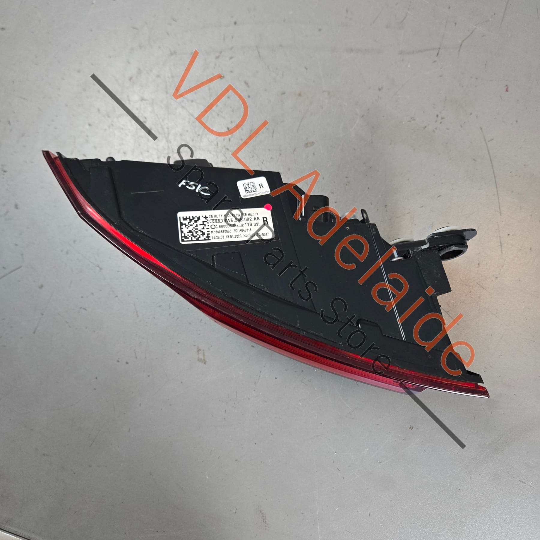 8W6945092AA    Audi A5 S5 B9 F5 Rear Right LED Matrix Tail Light Outer 8W6945092AA