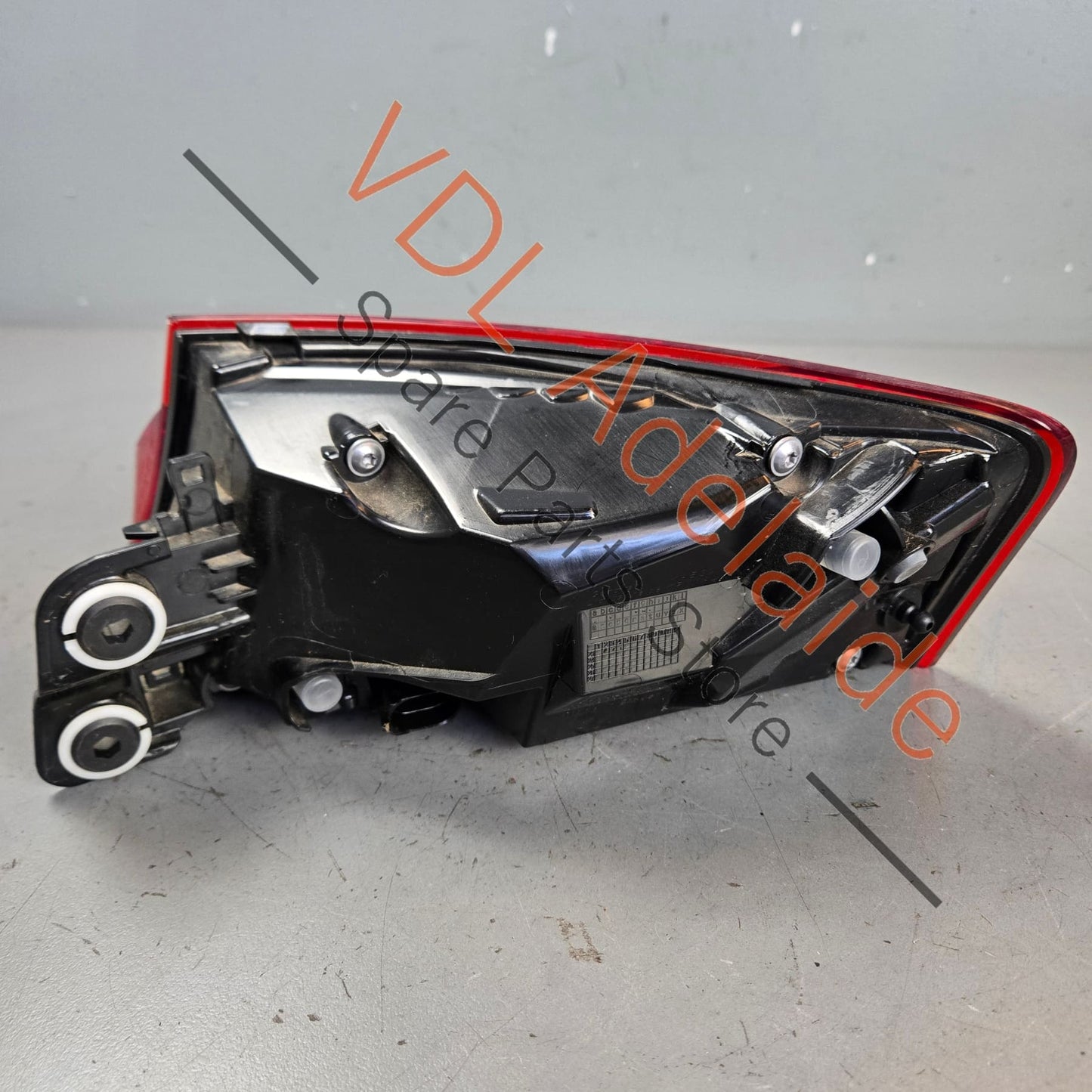 8W6945091AA    Audi A5 S5 B9 F5 Rear Left LED Matrix Tail Light Outer 8W6945091AA