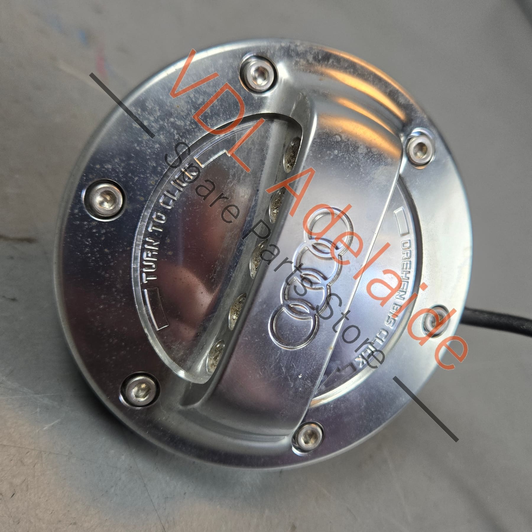 8Y0071000    Genuine Accessory OEM Audi Sport Aluminium Chrome Fuel Cap 8Y0071000