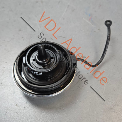 8Y0071000    Genuine Accessory OEM Audi Sport Aluminium Chrome Fuel Cap 8Y0071000