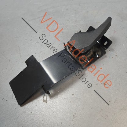 8W0823661D    Audi A5 S5 RS5 Bonnet Release Handle with bracket 8W0823661D