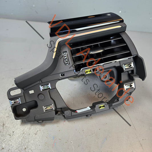 8W2820902C 8W2820902CEAX   Audi A4 A5 B9 RHS Right Dashboard Air Vent for Air Conditioning 8W0820902C