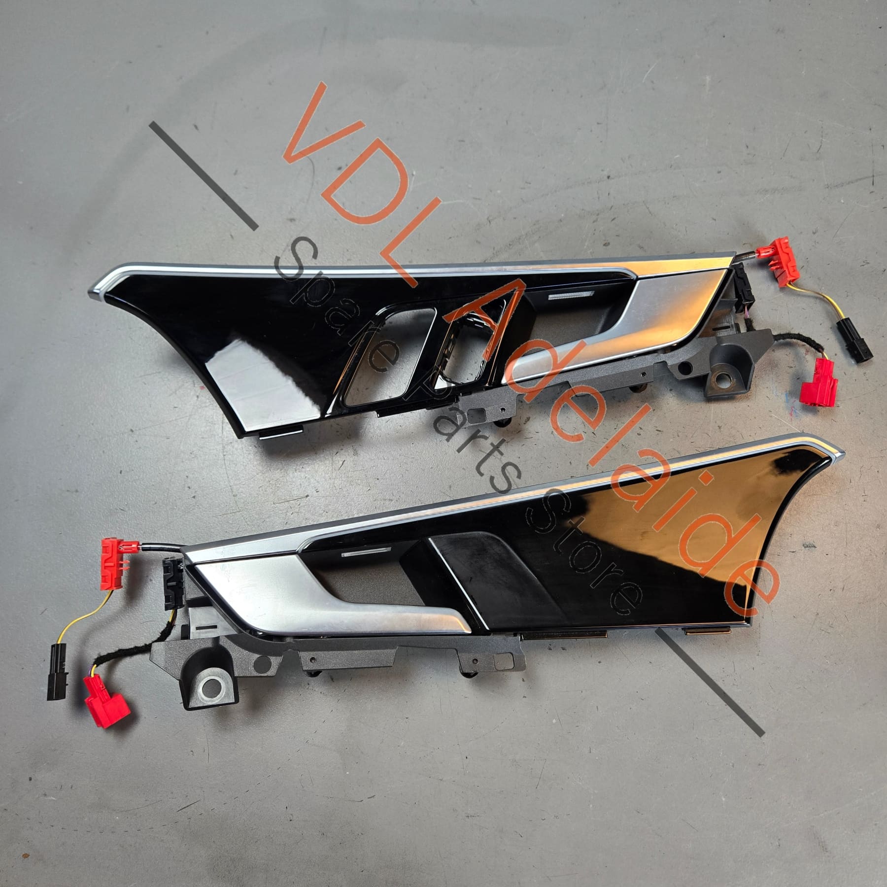 8W6959517GV58    Audi A5 S5 Pair of Illuminated Interior Door Trim Inserts with Fibre Optic Light Colour Change 8W6959517G V58