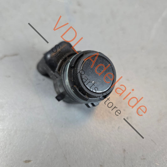 5Q0919275C    Audi A4 A5 Q5 Parking Sensor 5Q0919275C Black