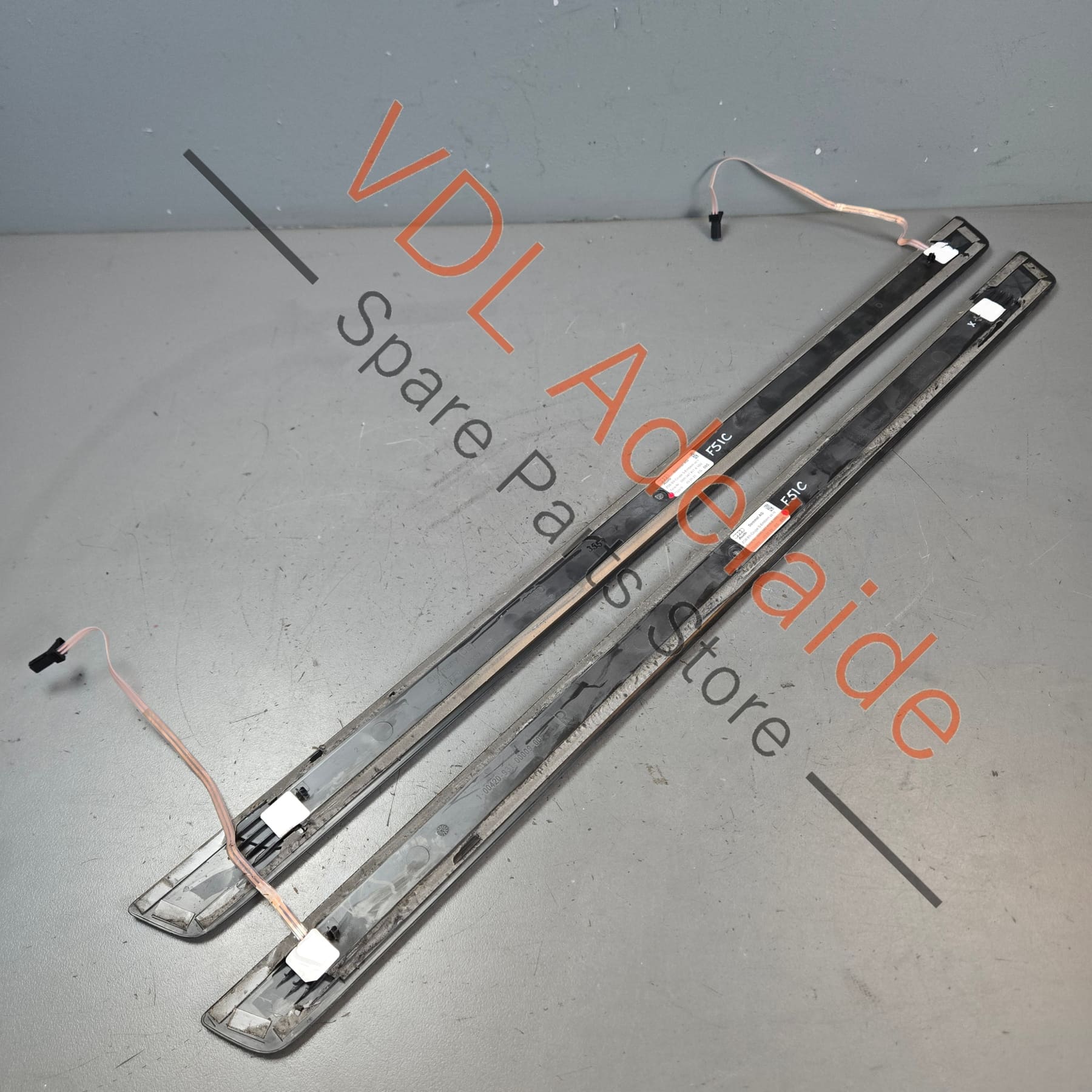 8W6947417A    Audi Sport S5 B9 Illuminated Door Entry Sill Trim Cover Set Pair 8W6947417A