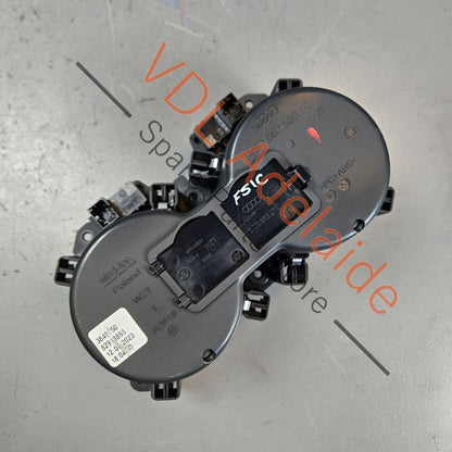 8W0862533F    Audi A4 A5 Q5 Centre Console Drinks Holder 8W0862533F