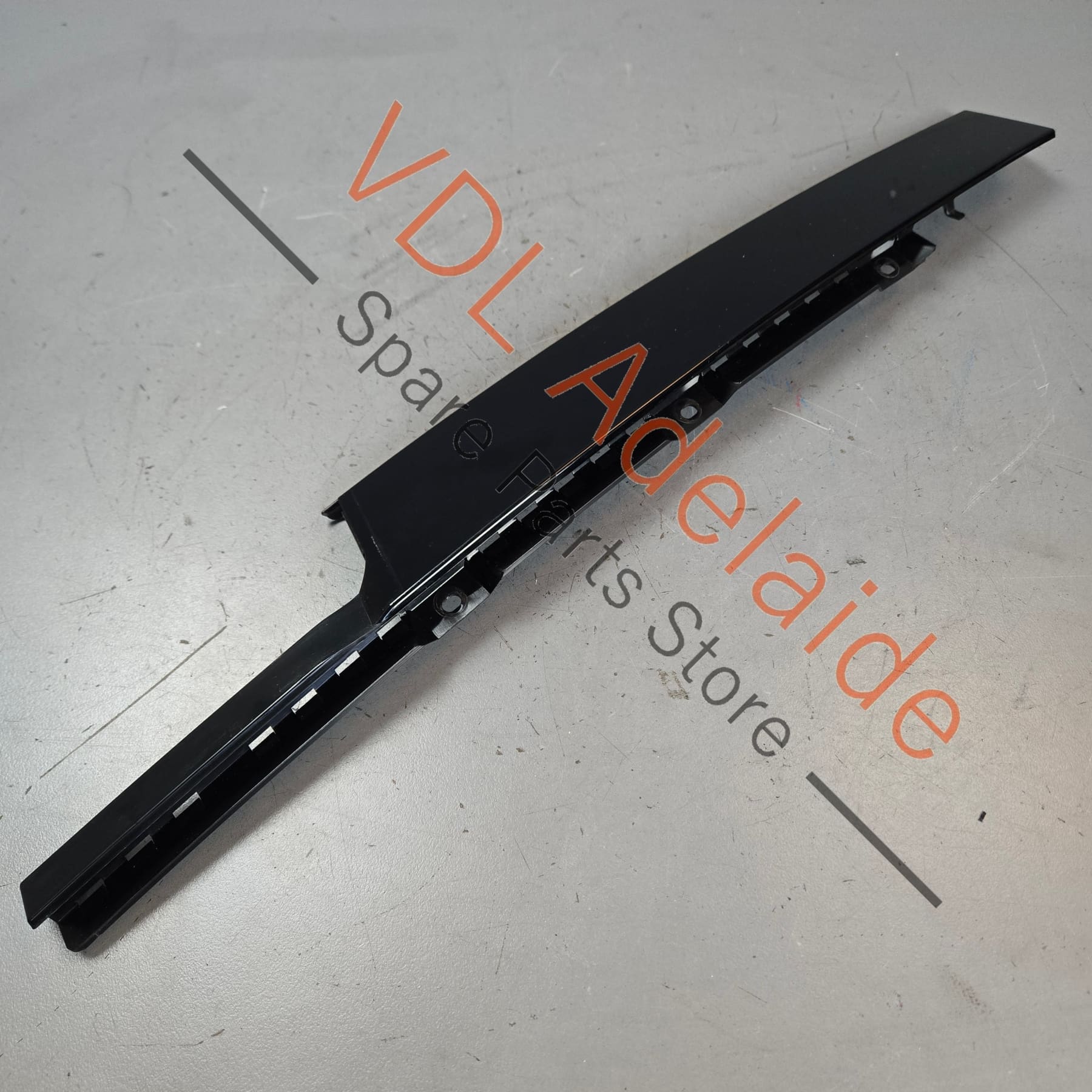 575837902 575837902B041   Cupra Ateca Front Right Door Exterior B Pillar Trim Gloss Black 575837902B 041