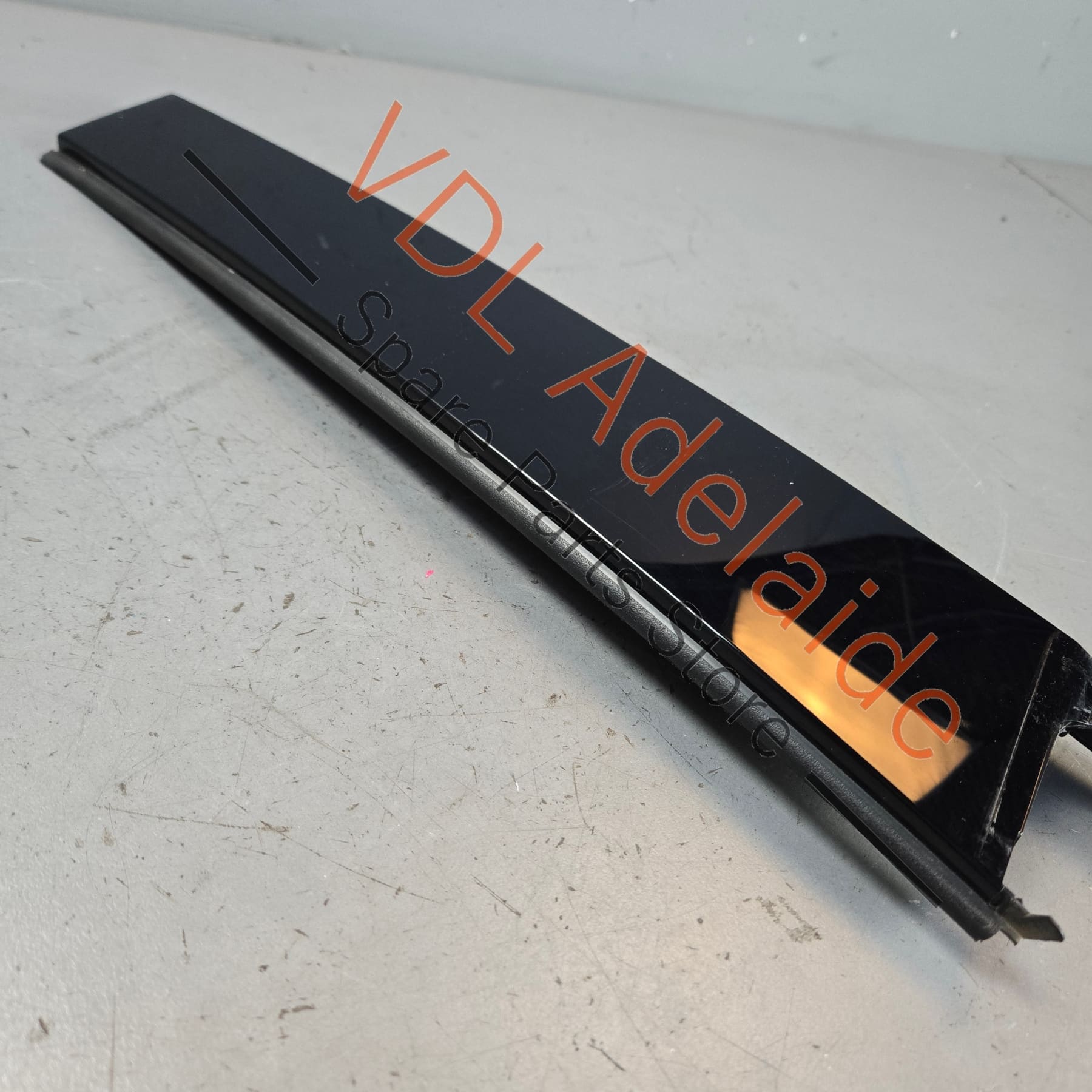 575839901 575839901B041   Cupra Ateca Rear Left Door Exterior B Pillar Trim Gloss Black 575839901B 041