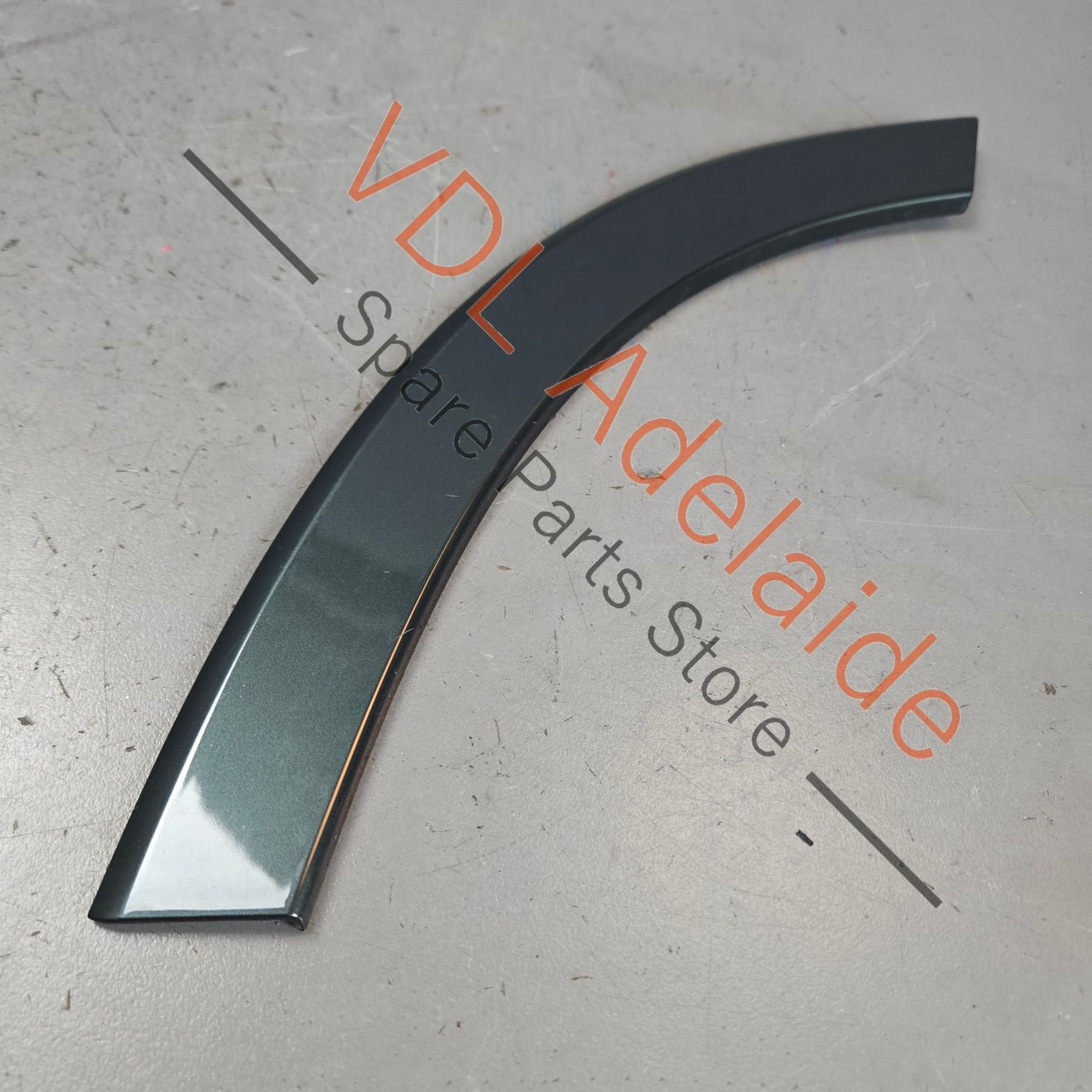 575854969CGRU 575854969C   Cupra Ateca Left Rear Door Wheel Arch Moulding 575854969C GRU 9S / X6T Camouflage Green Metallic